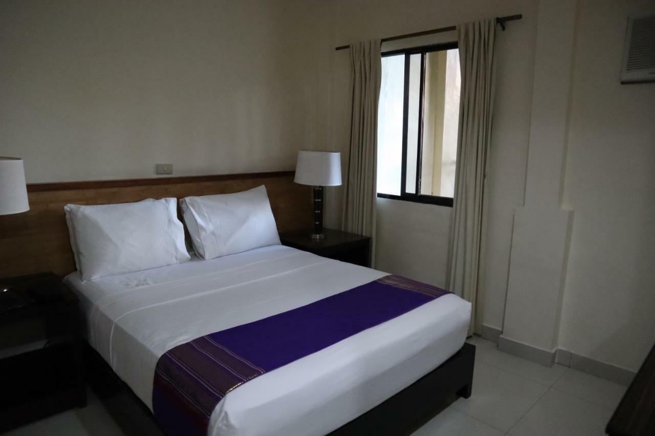 Domicilio Lorenzo Davao City Eksteriør bilde