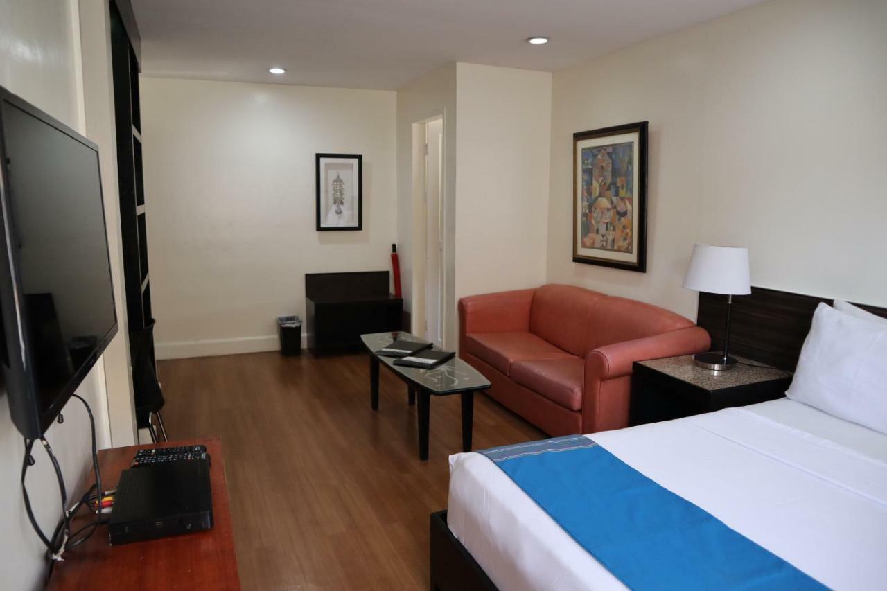 Domicilio Lorenzo Davao City Eksteriør bilde