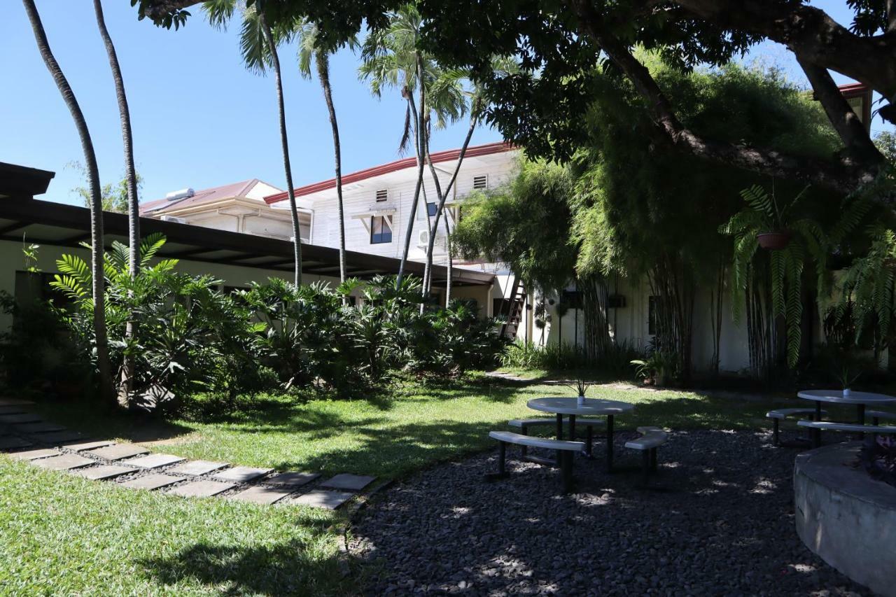 Domicilio Lorenzo Davao City Eksteriør bilde